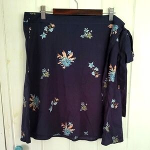 Patagonia Floral Wrap June Island Skirt Size Large
